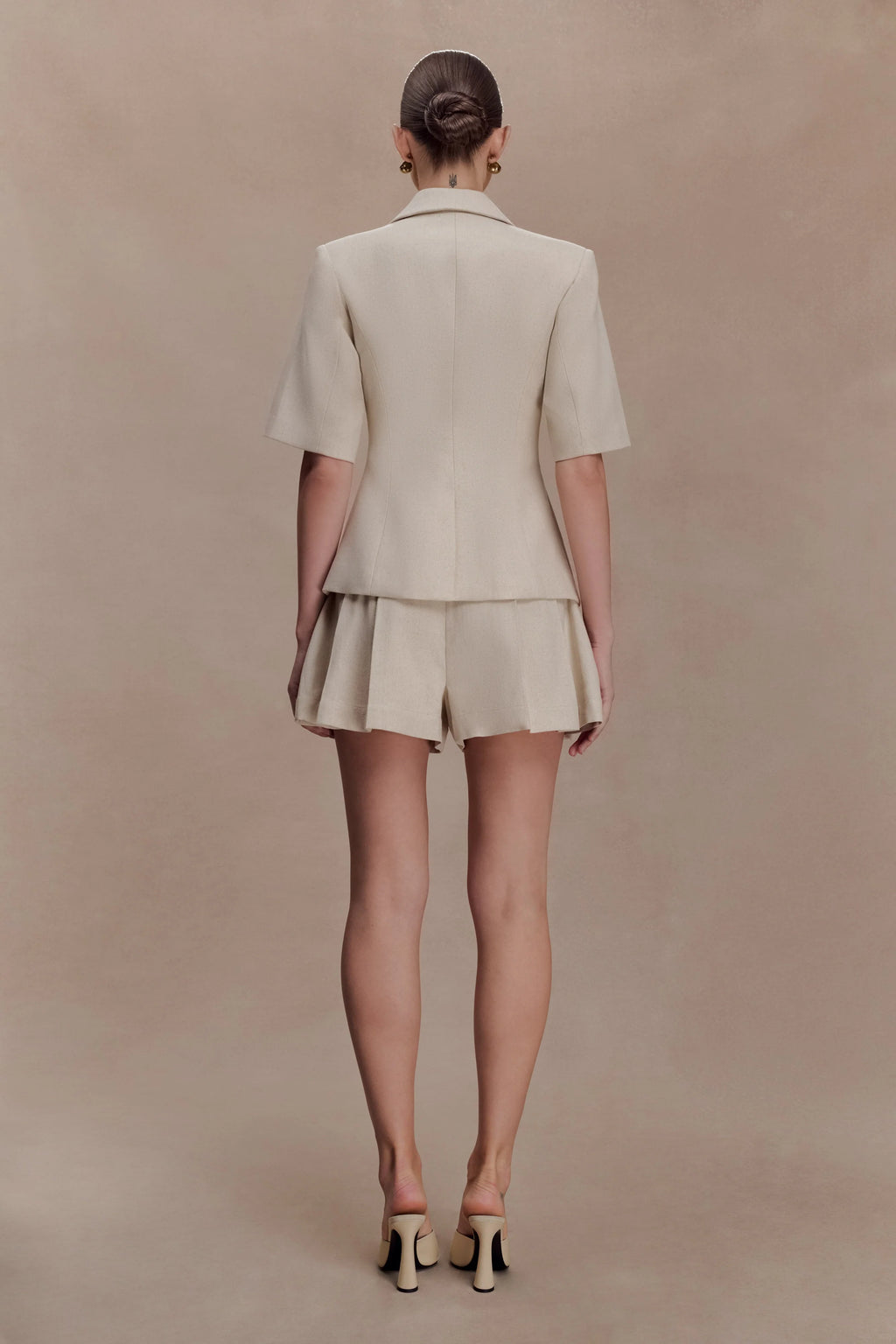 Martine Pleated Linen Short - Natural