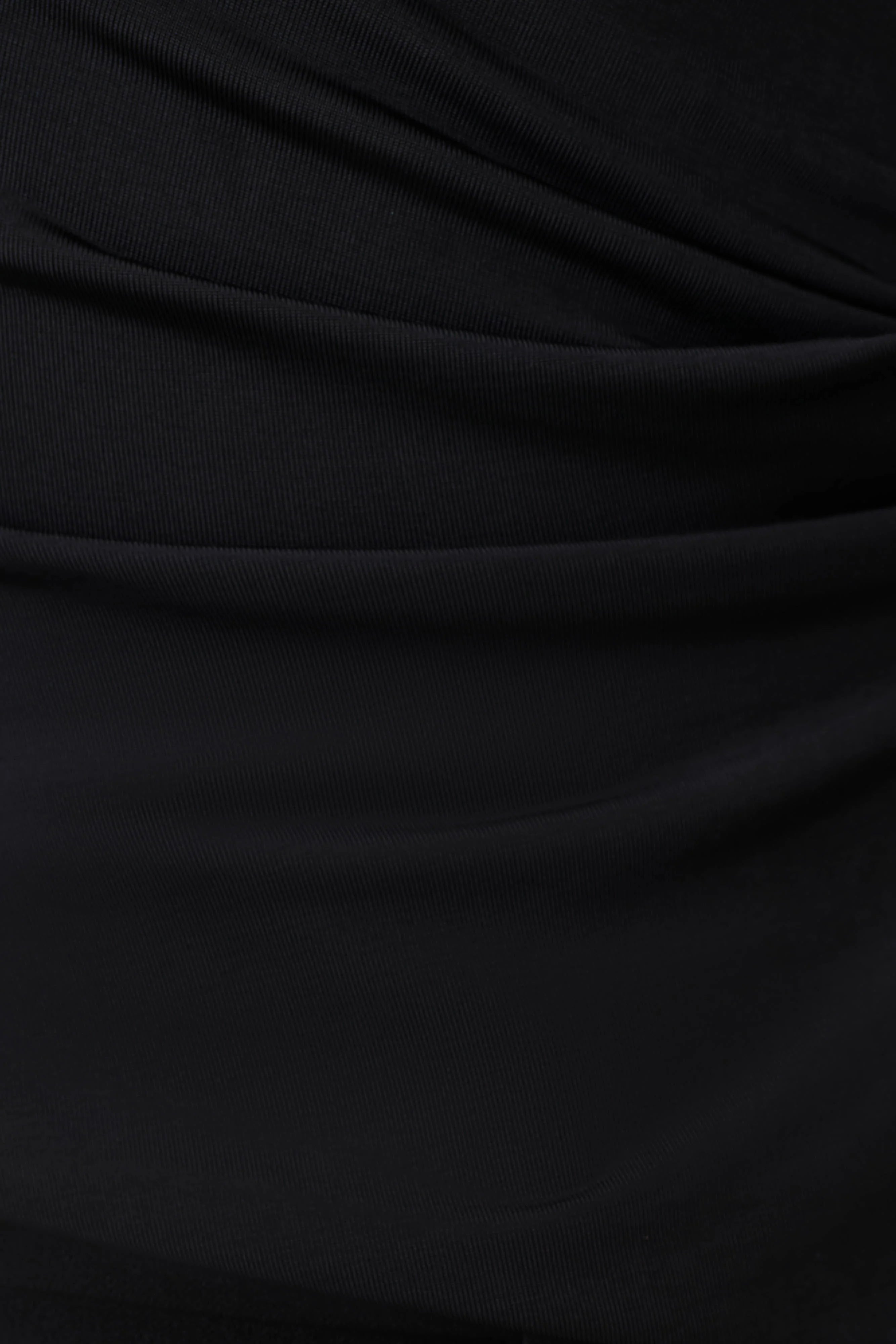 Millie Twist Sleeveless Top - Black